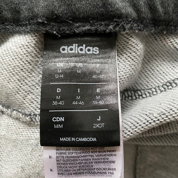 Adidas joggers- grey and size medium - Picture 3 of 5